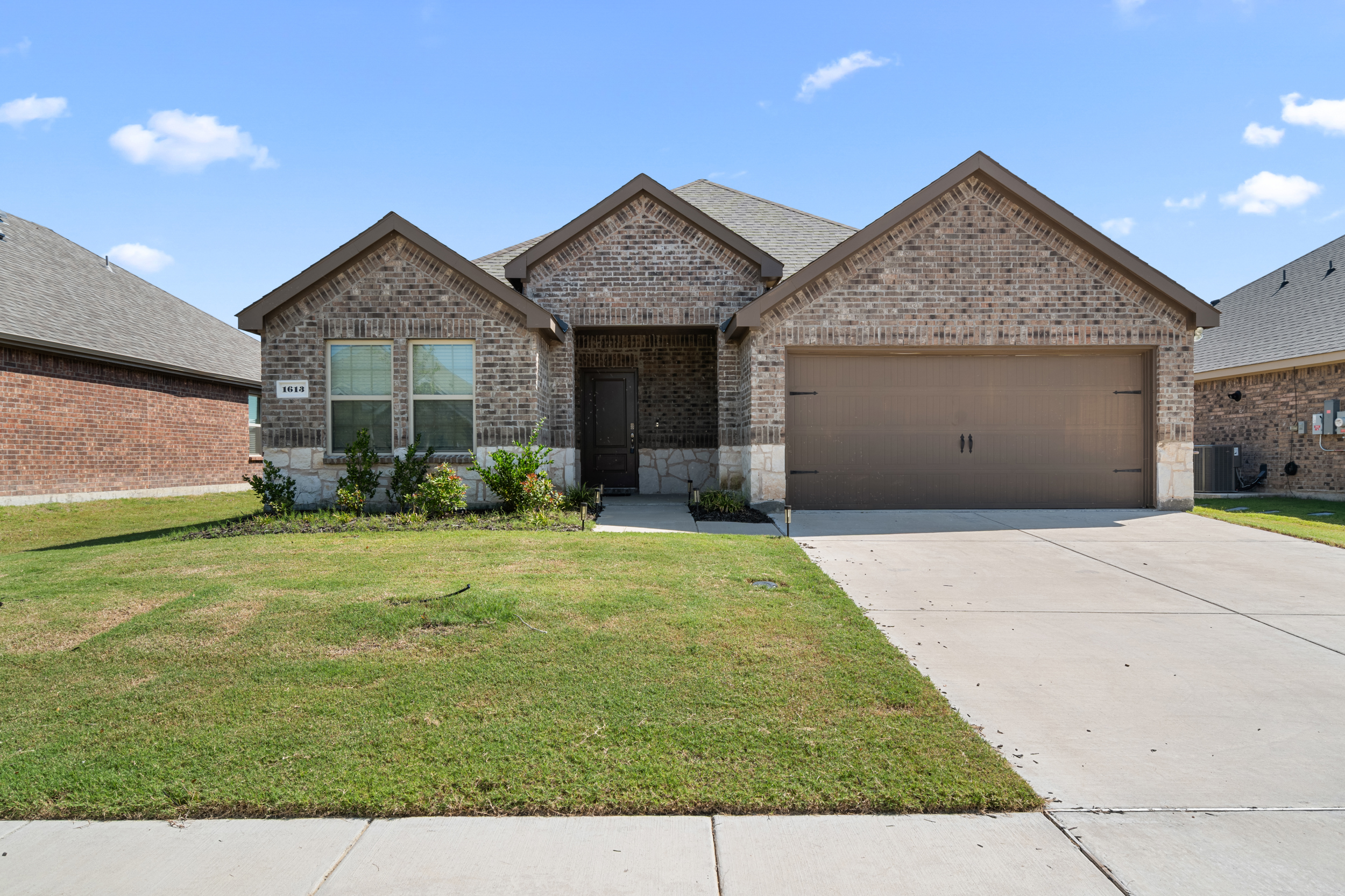 1613 Sunny Grove Dr; Princeton 75407