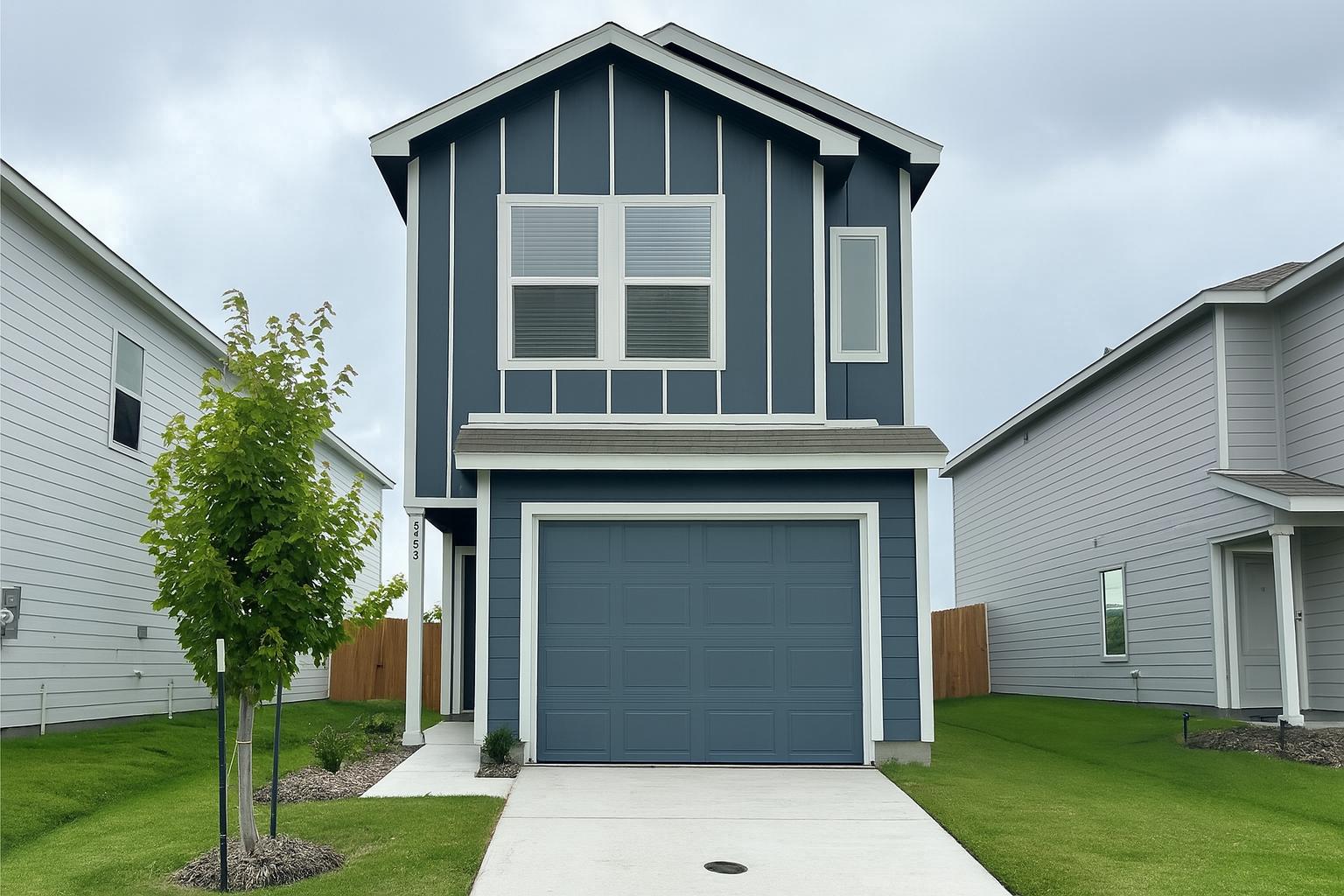 925 Sandhill Crane Lane