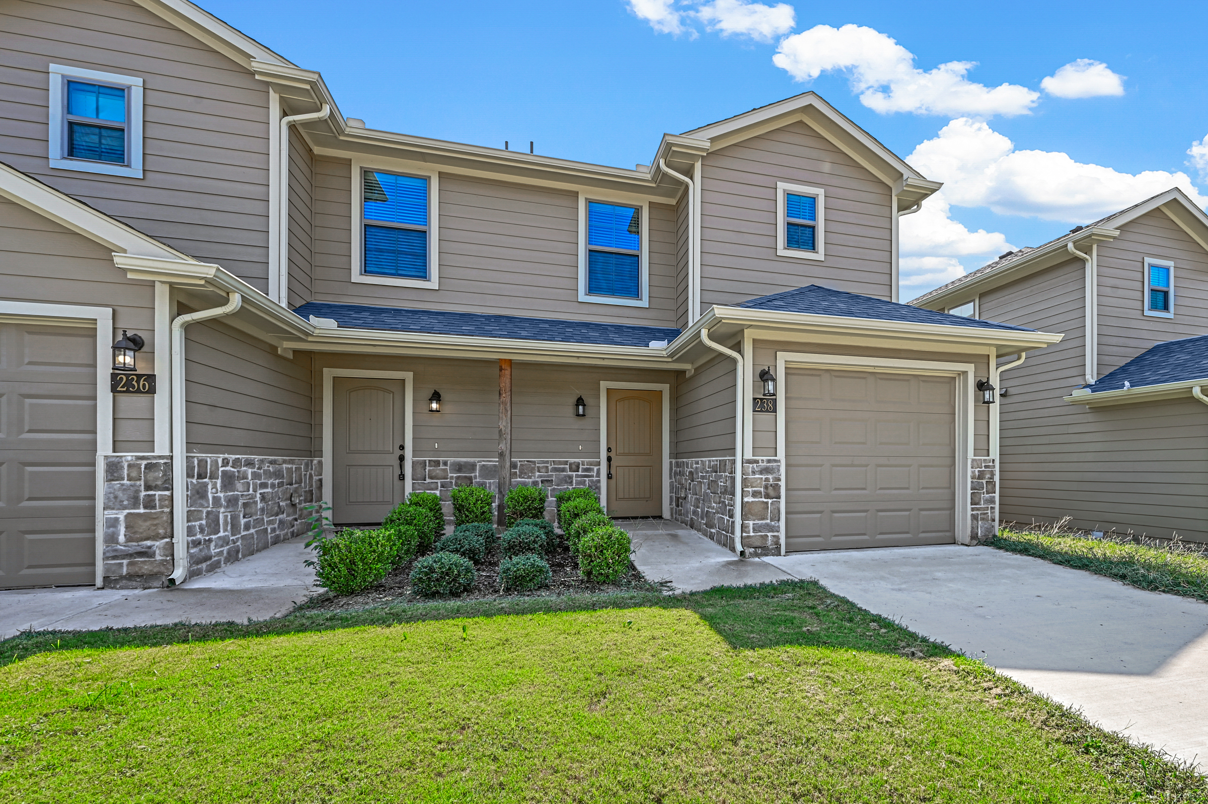 238 West Lake Avenue; Sherman 75090