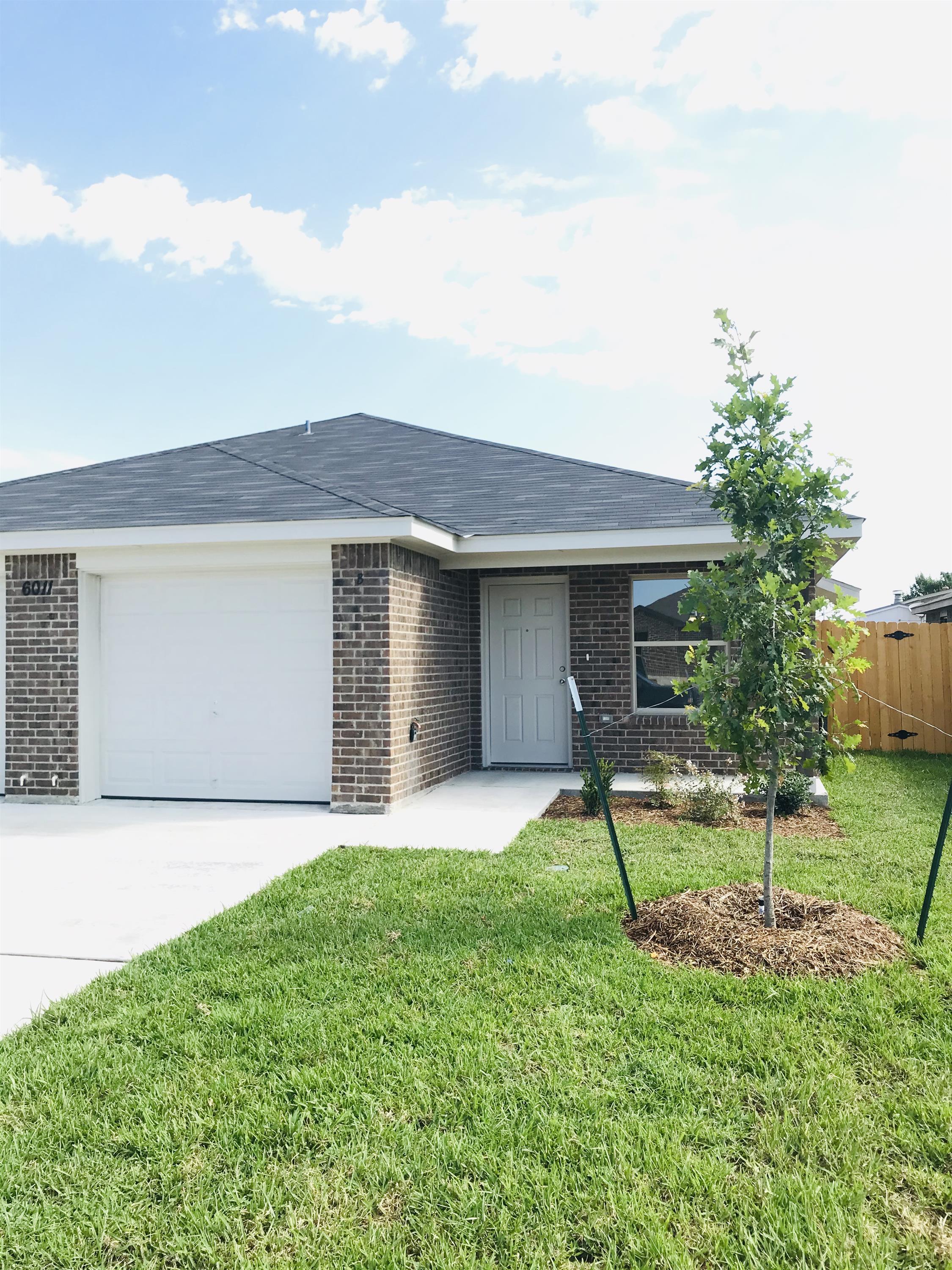 6011 Amelia Earhart Blvd - B