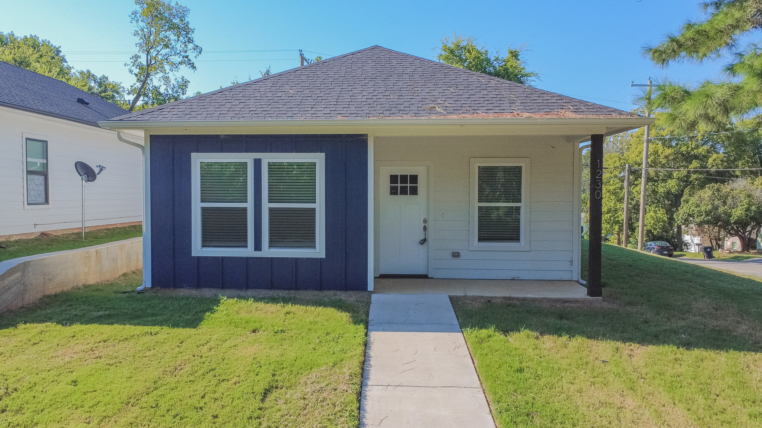 Property main image