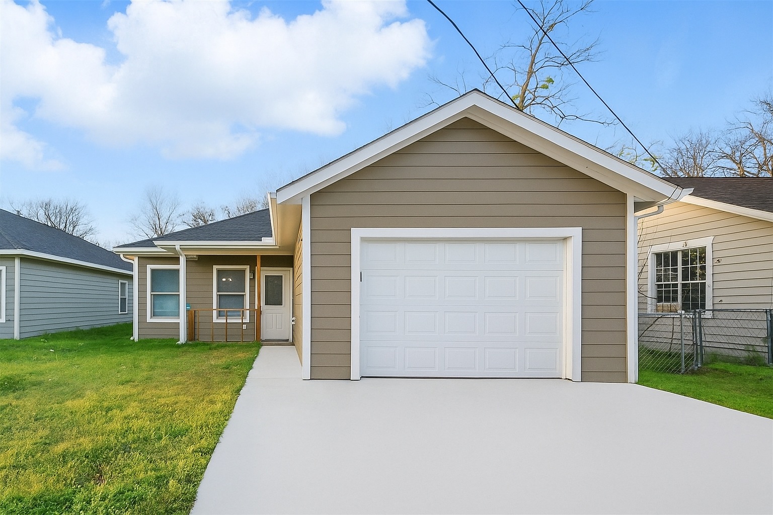 1436 East Broadway Street