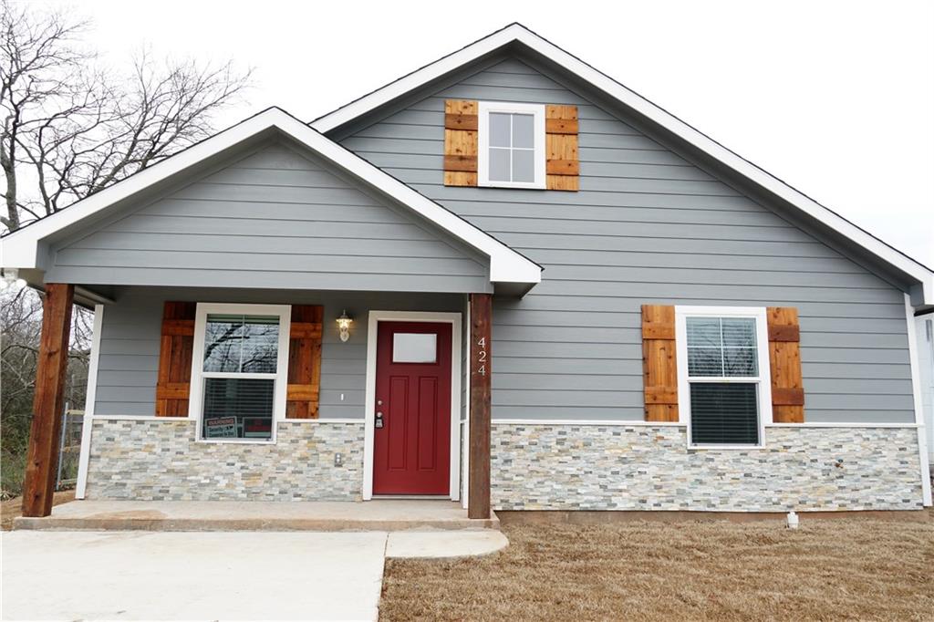 Property main image
