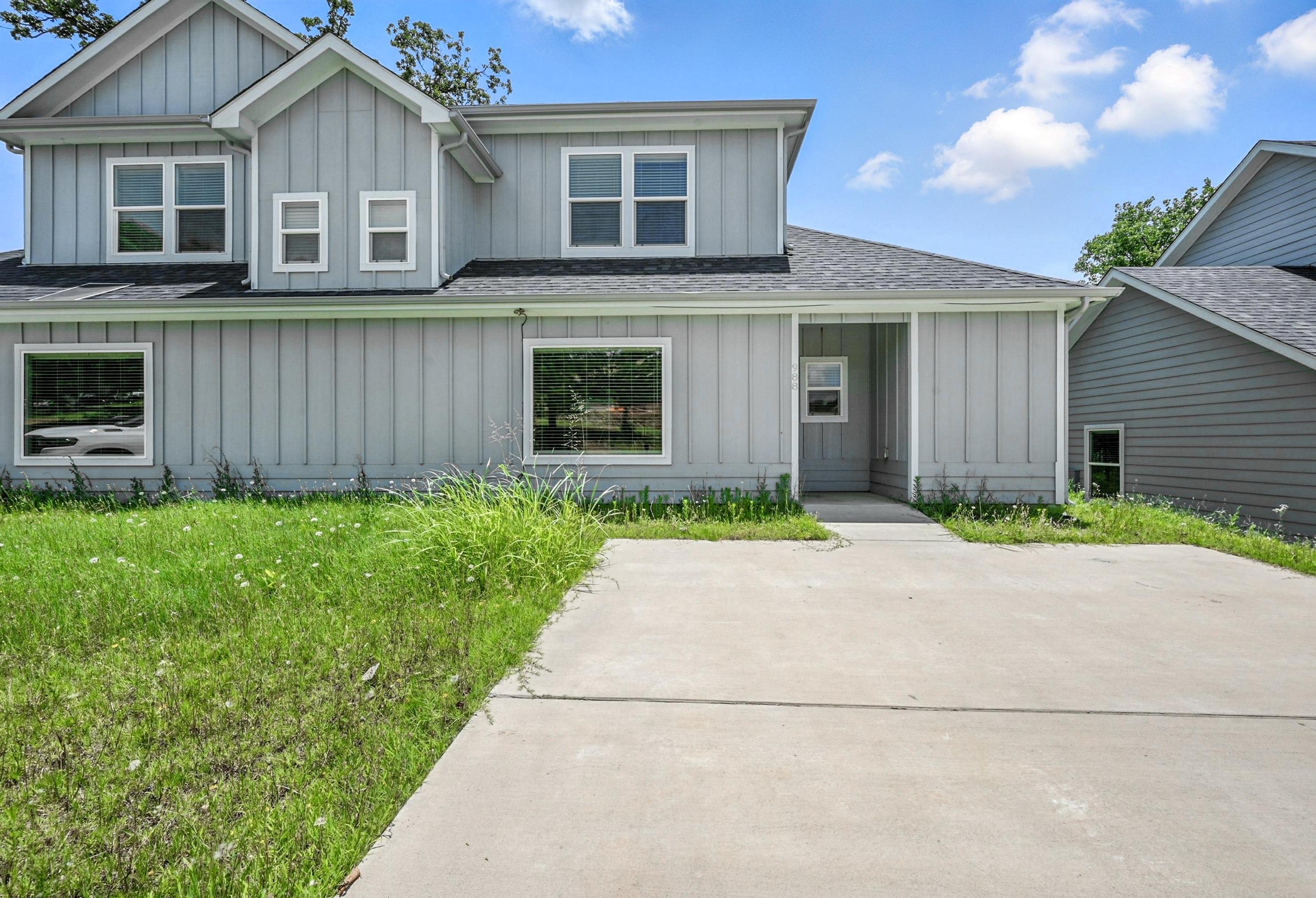 986/988 6th Avenue, Denison 75021 - 988