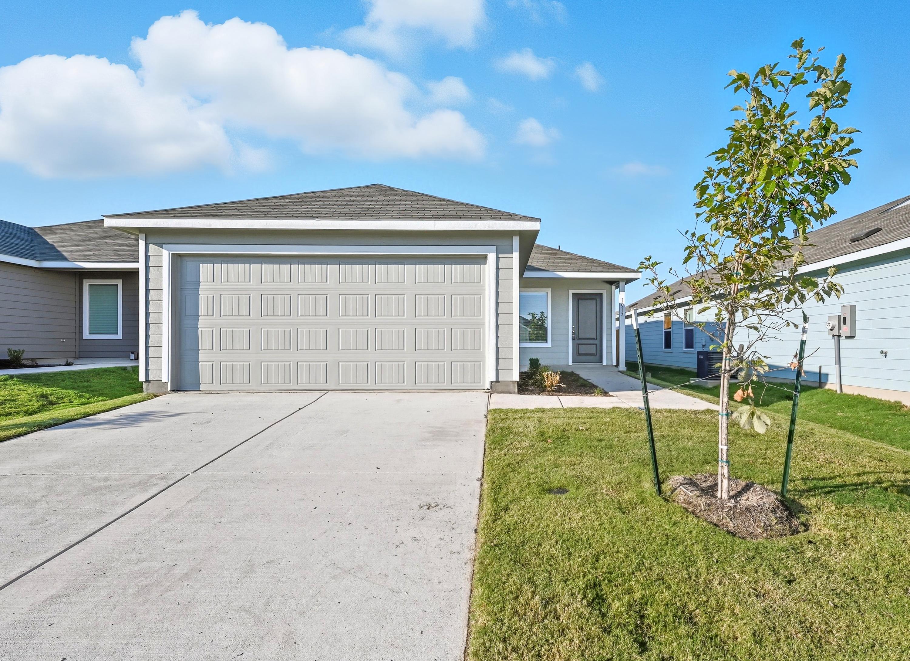 1013 Raintree Road