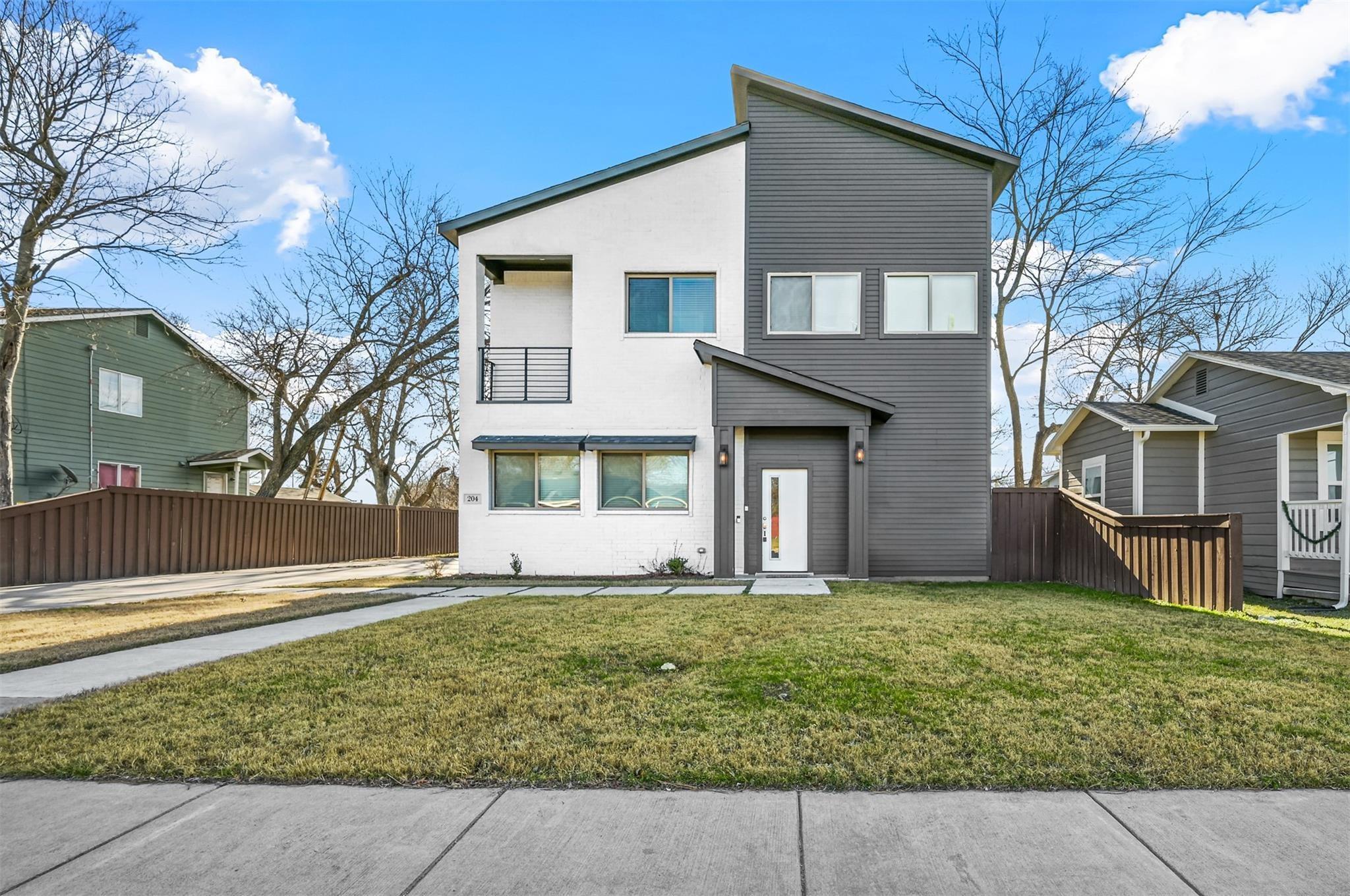 204 North Getzendaner Street
