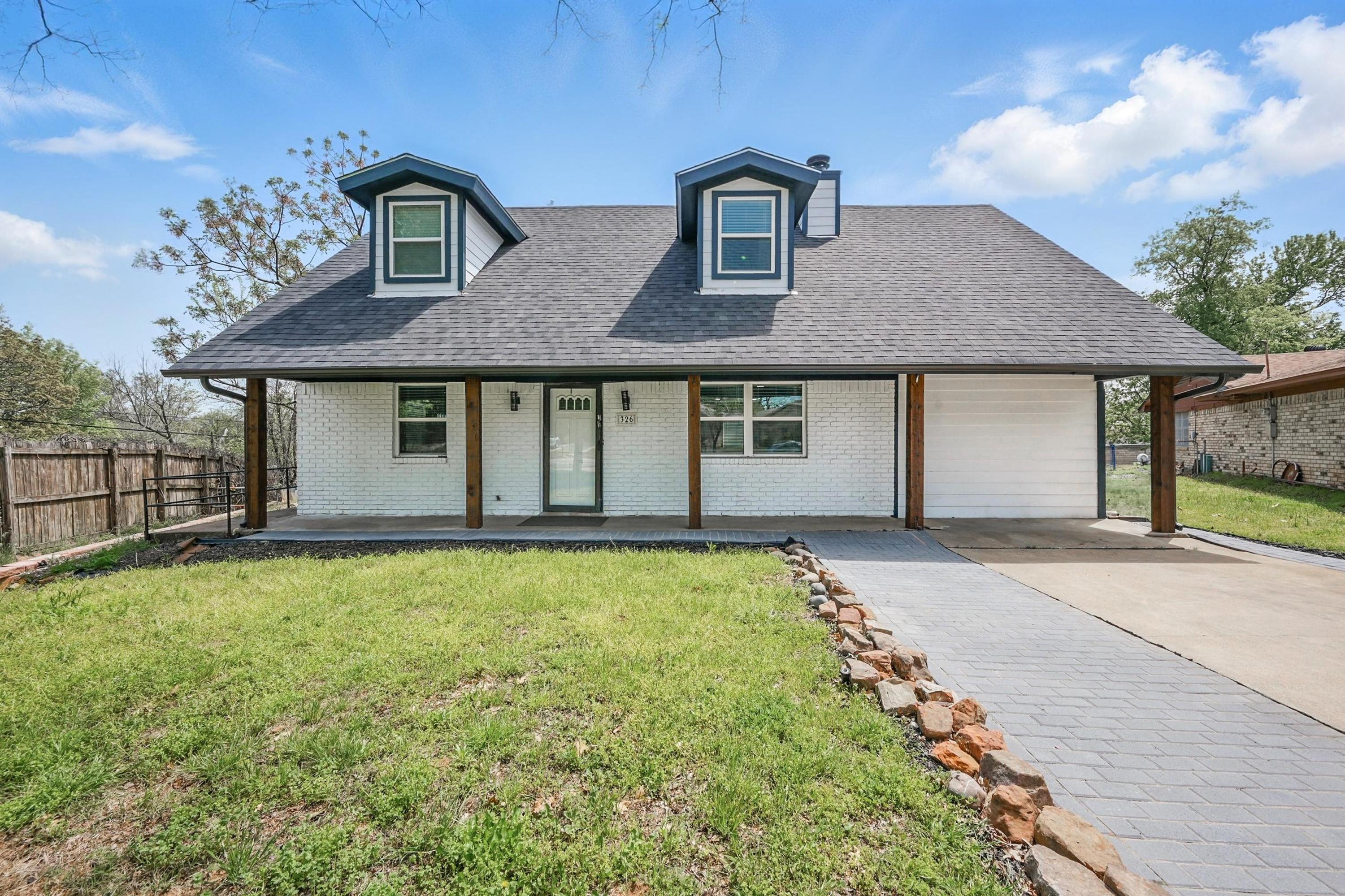 Property main image