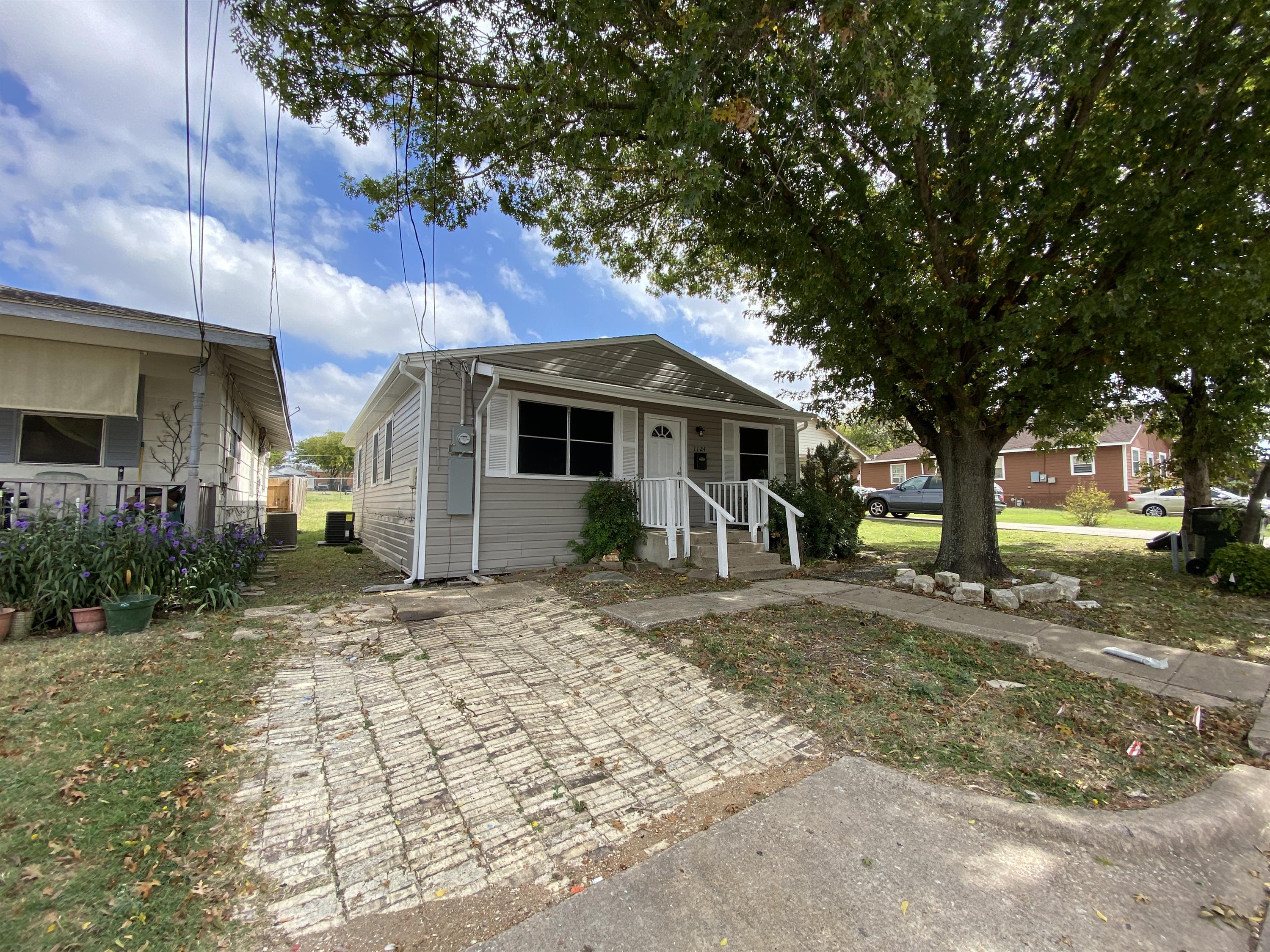 Property thumbnail image