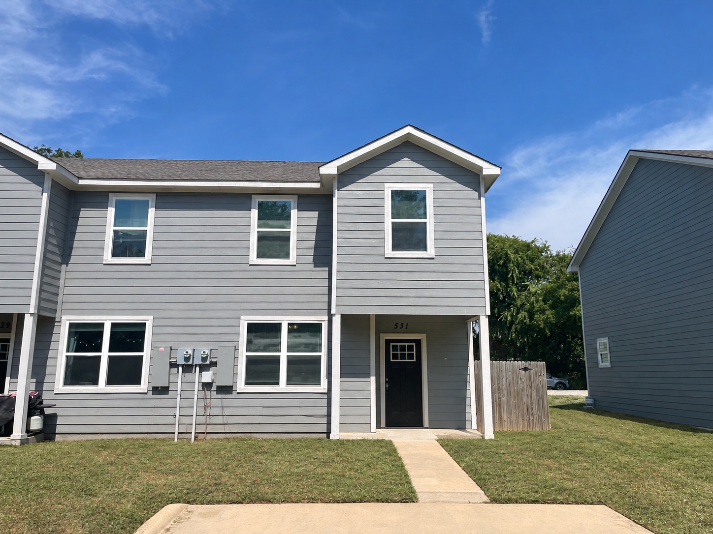 529/531 E Ball St - 531