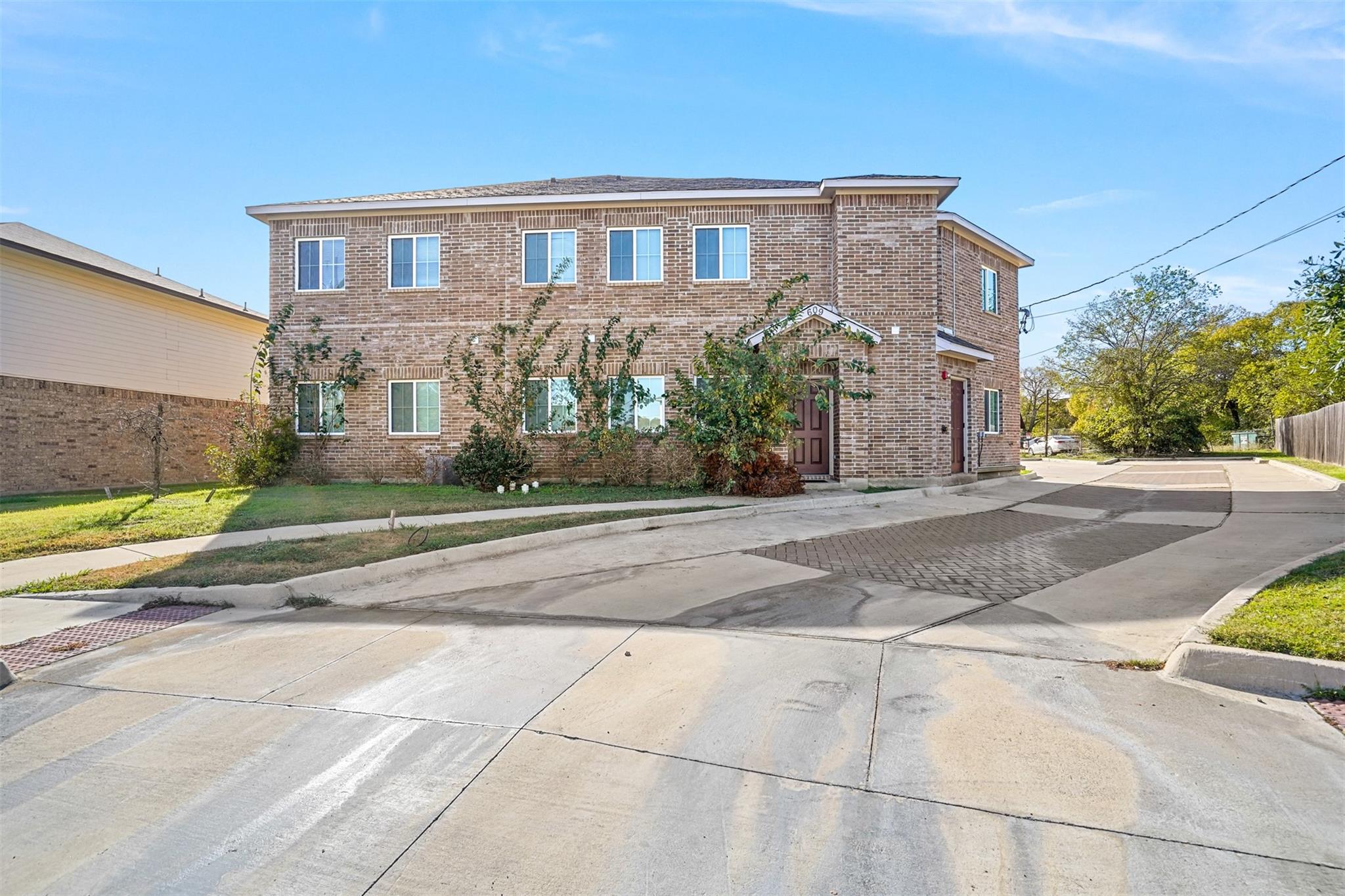 612 Meadow View Court - 101