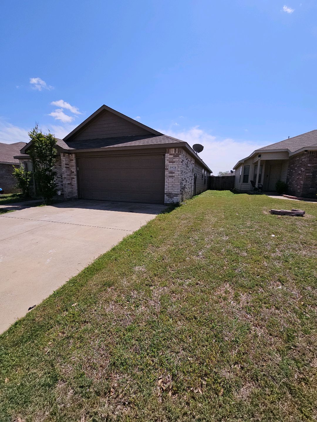 1928 Alanbrooke Dr