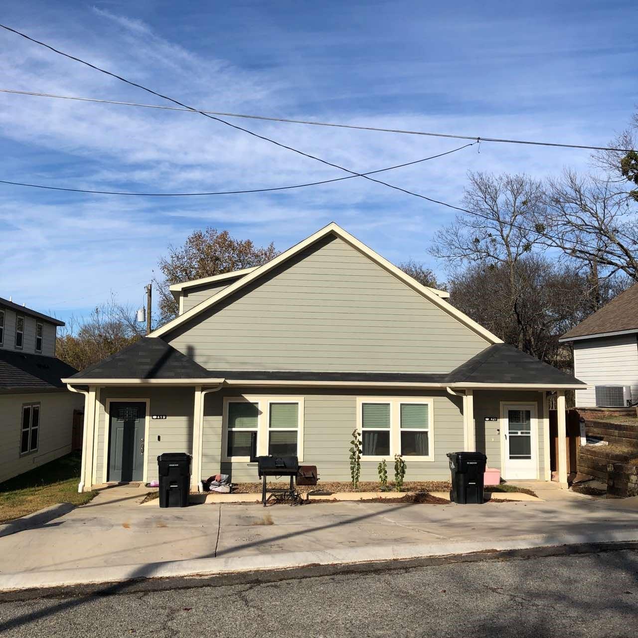 419 East Elm Street - 421
