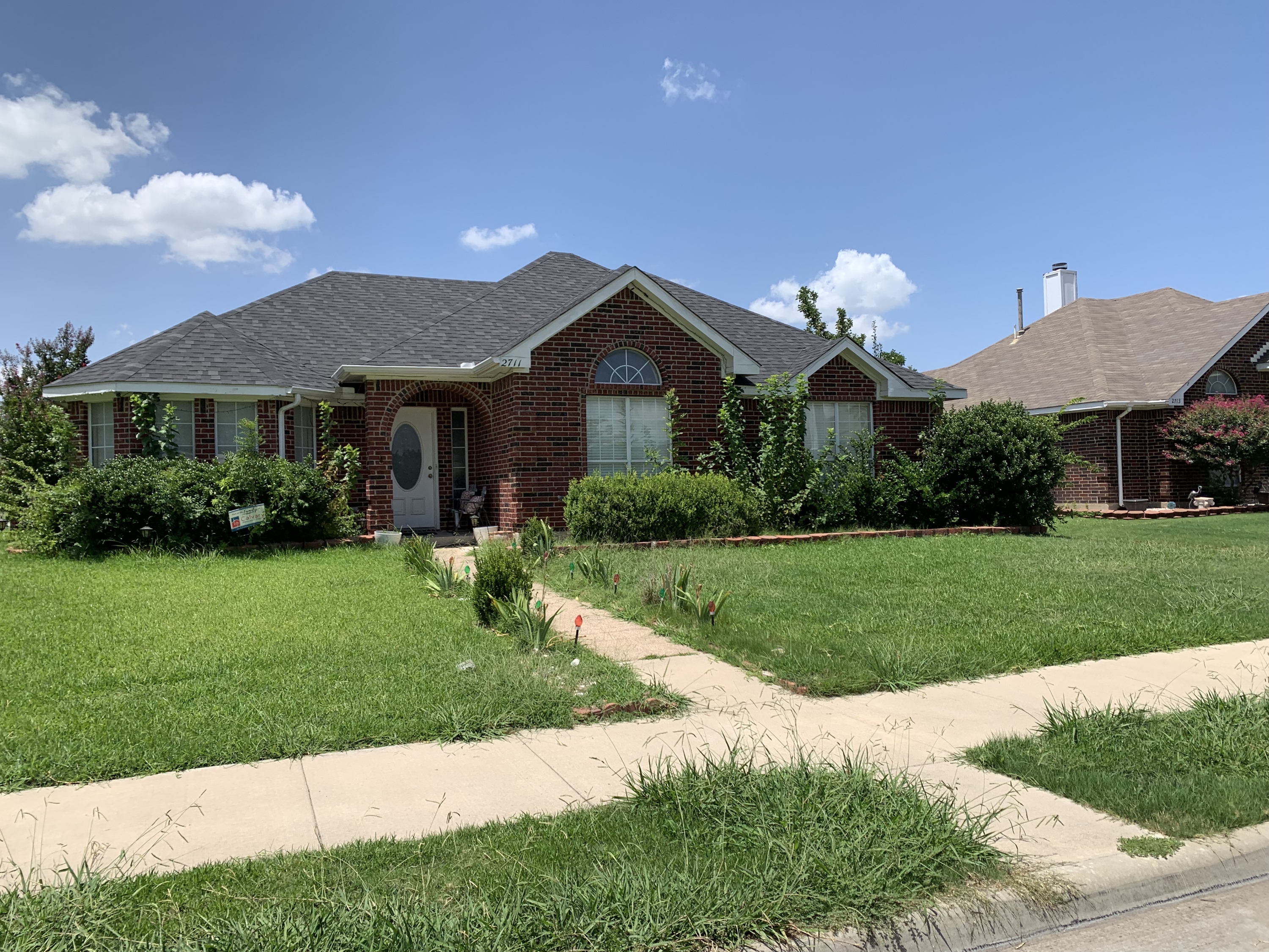 2711 Primrose Lane