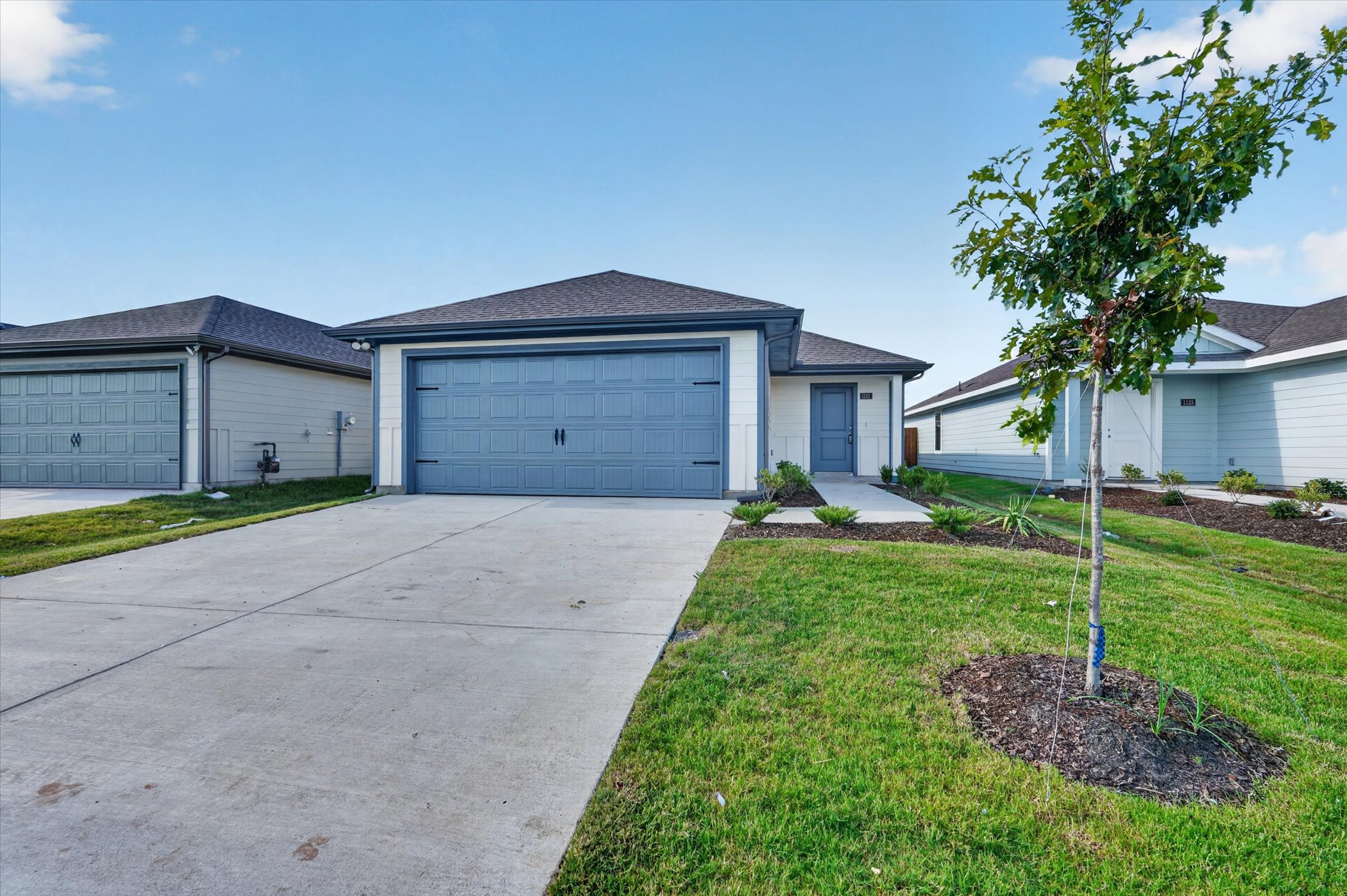 1121 Southfield Drive