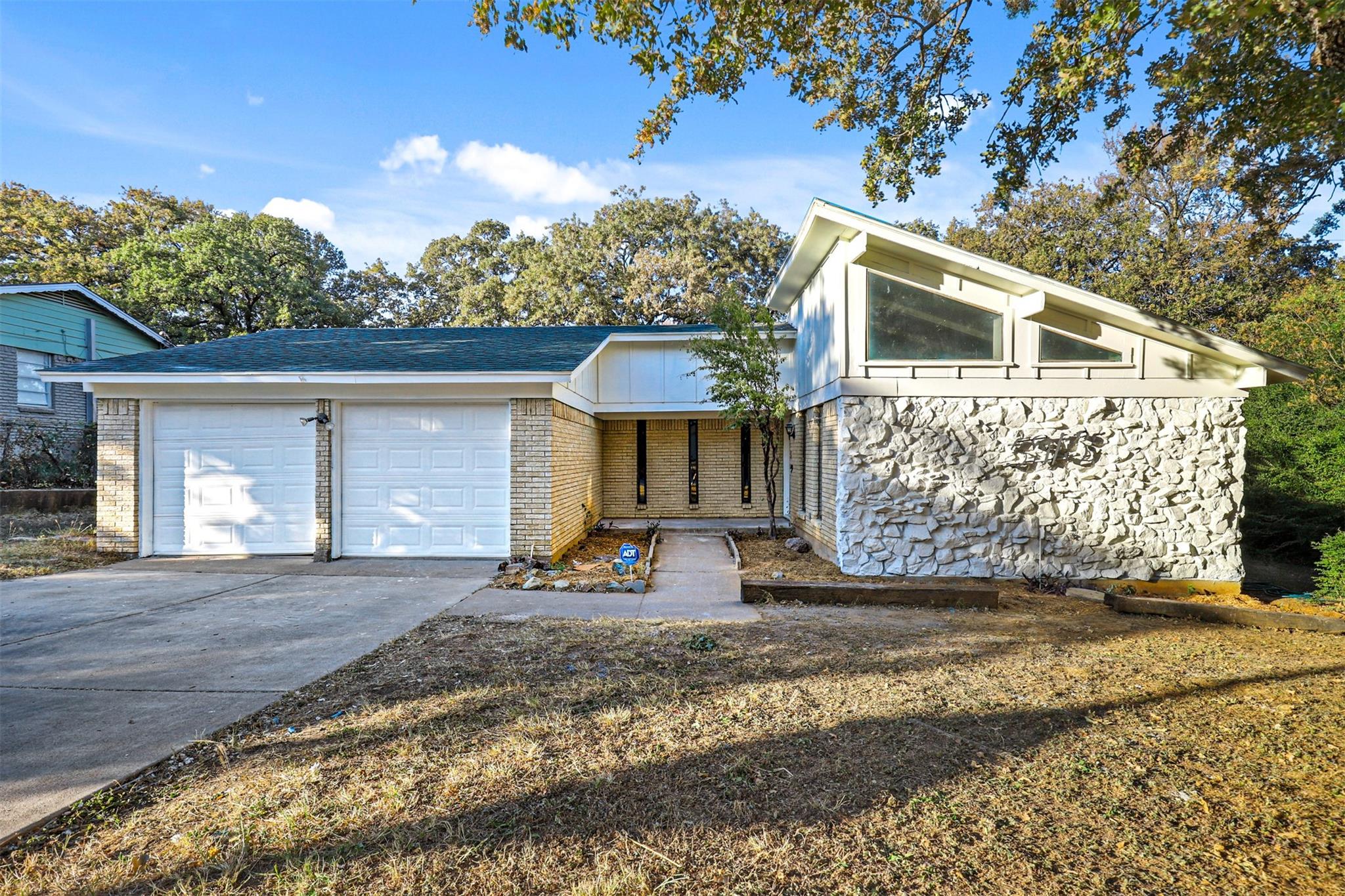 5913 Truman Drive