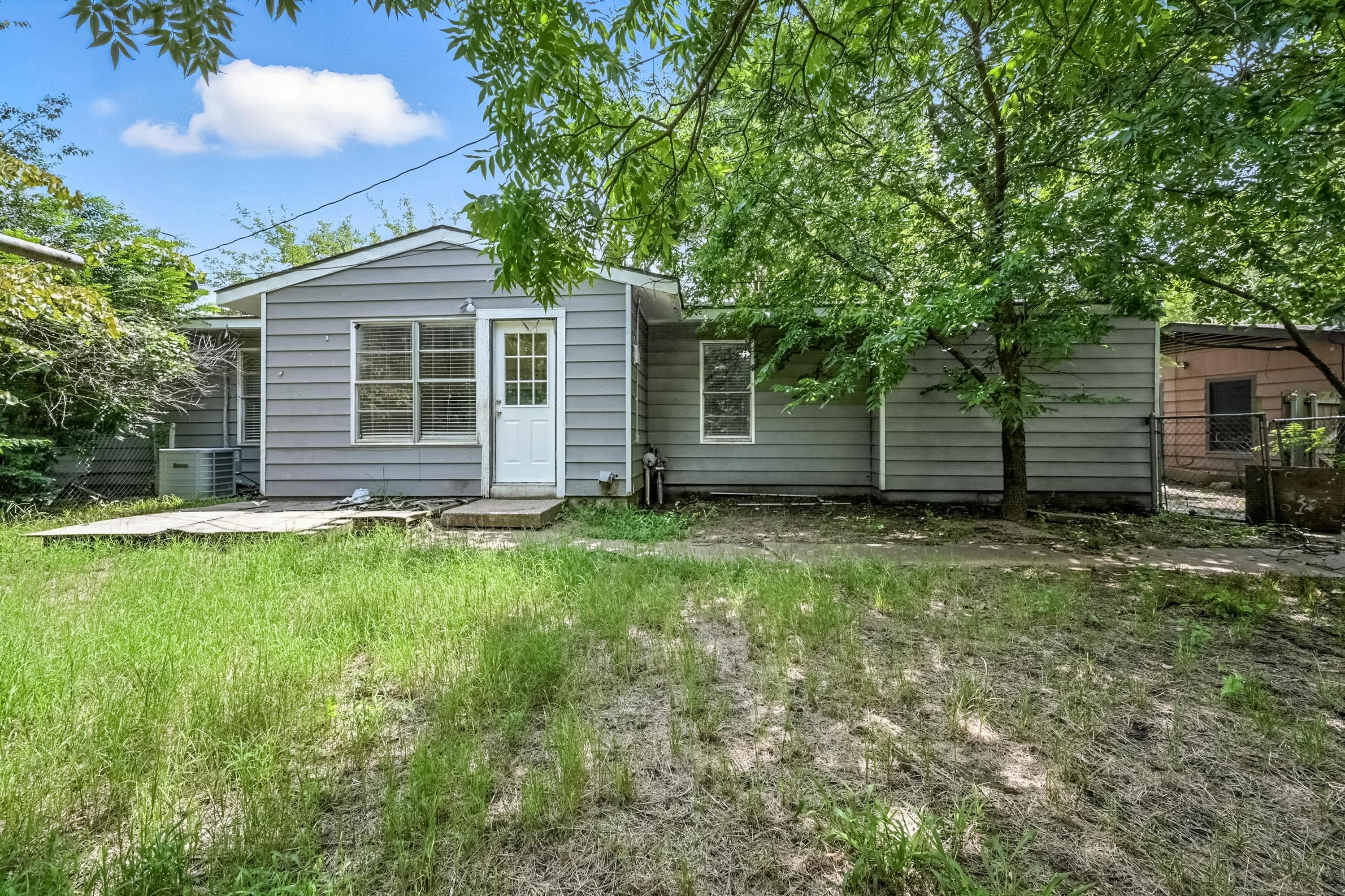 128 Vandenburg Drive