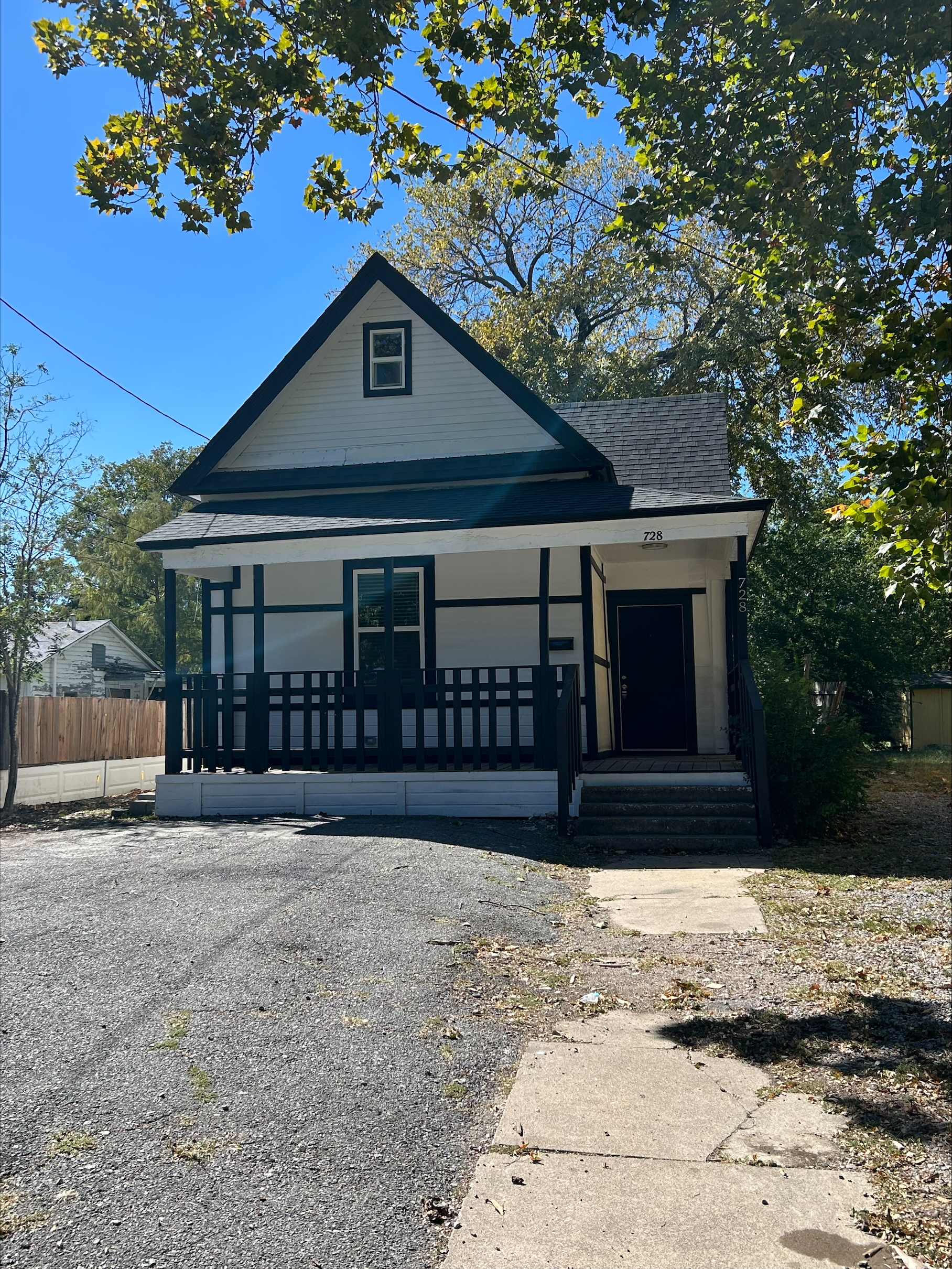 728 South Elm Street