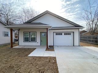 104 East Forest Avenue, Sherman 75090