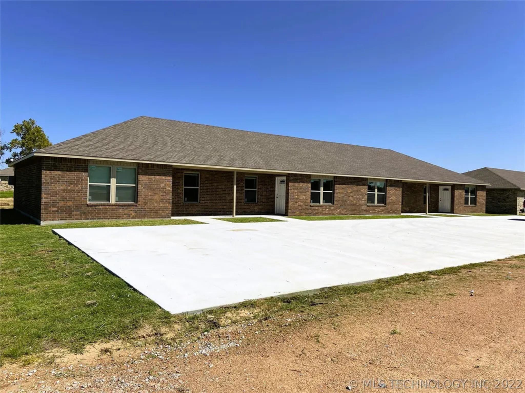 13001 Owen Ln - 13005