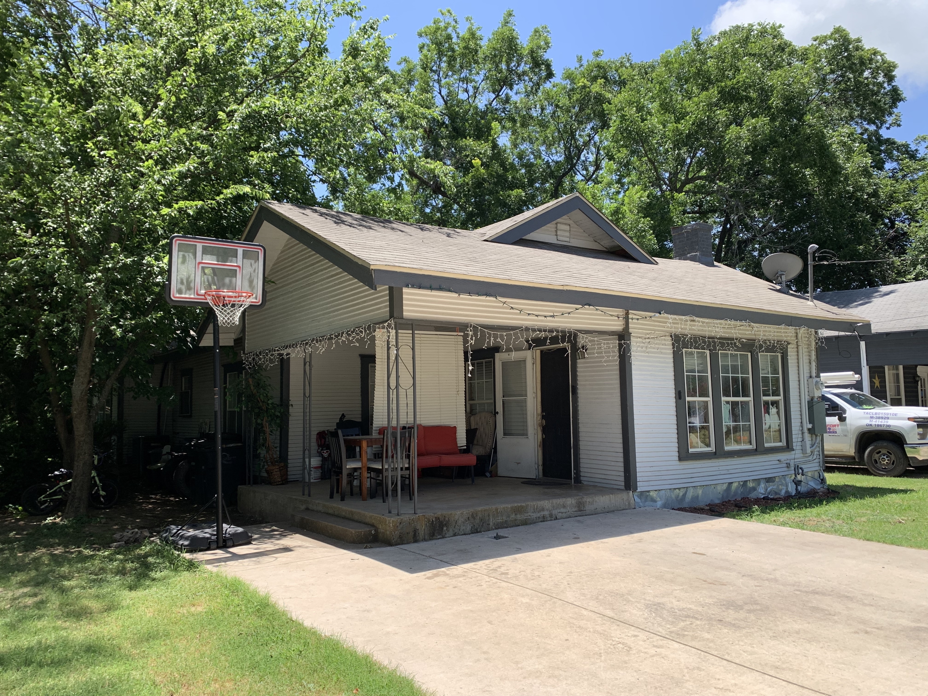 Property thumbnail image