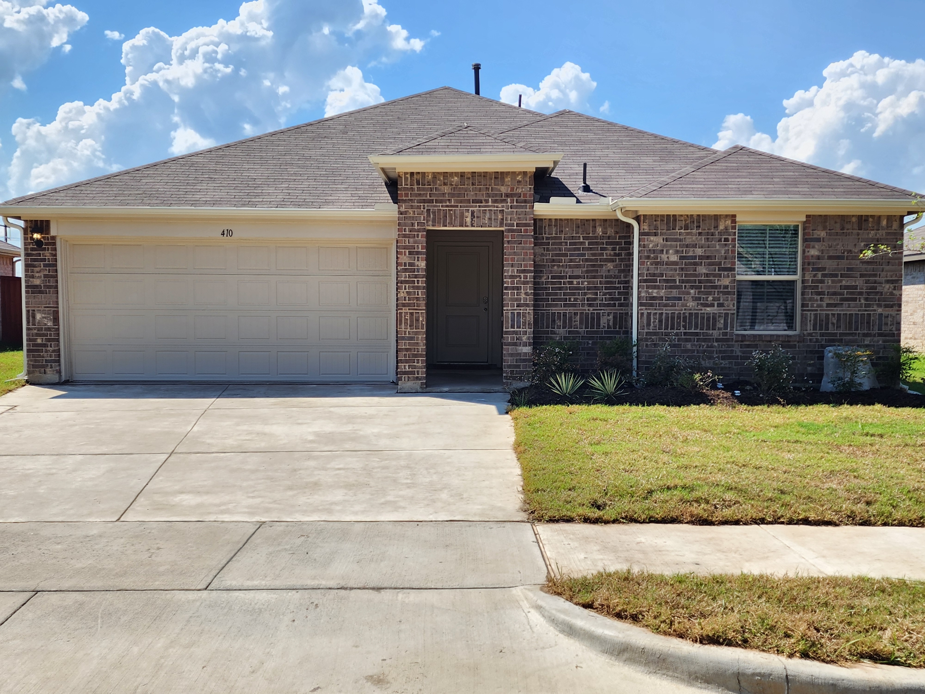 410 Regiment Rd