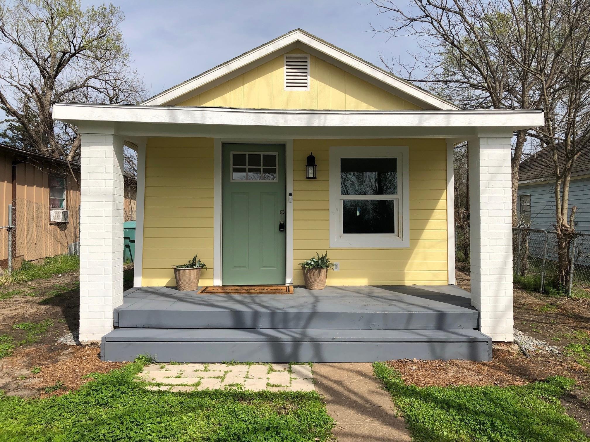 Property main image