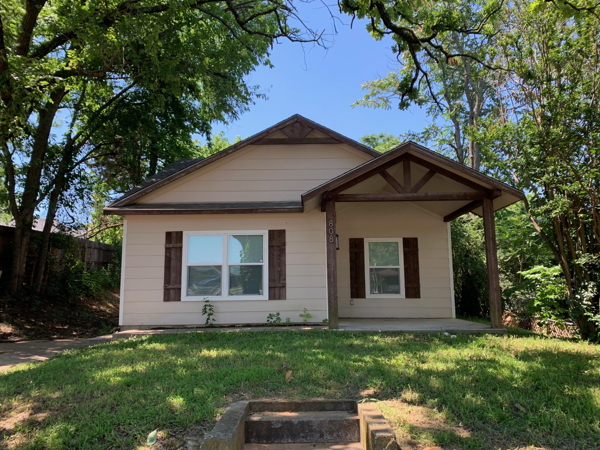 808 West Hull Street