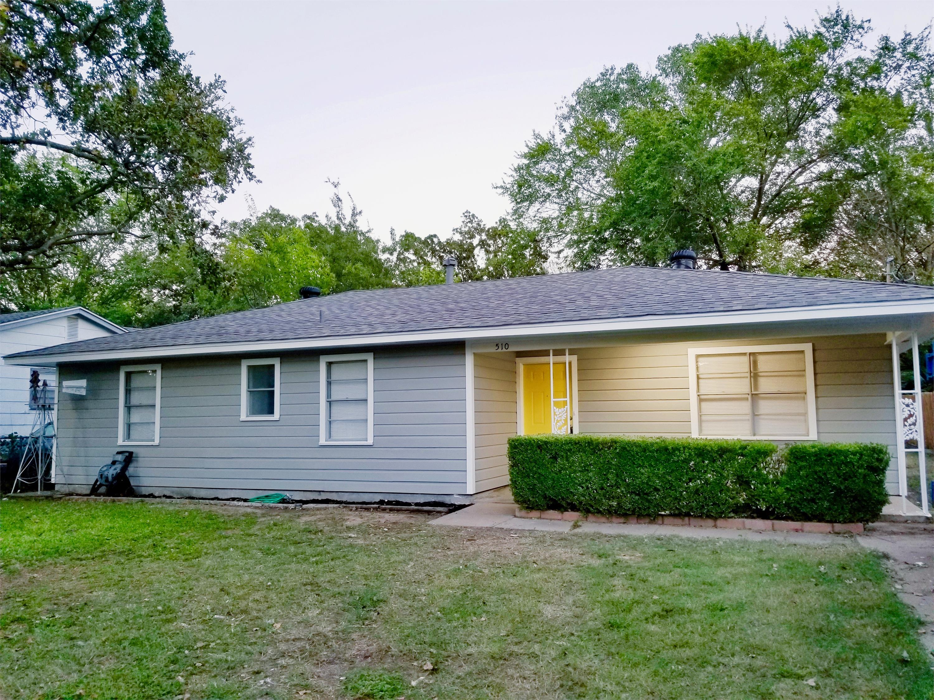 Property main image