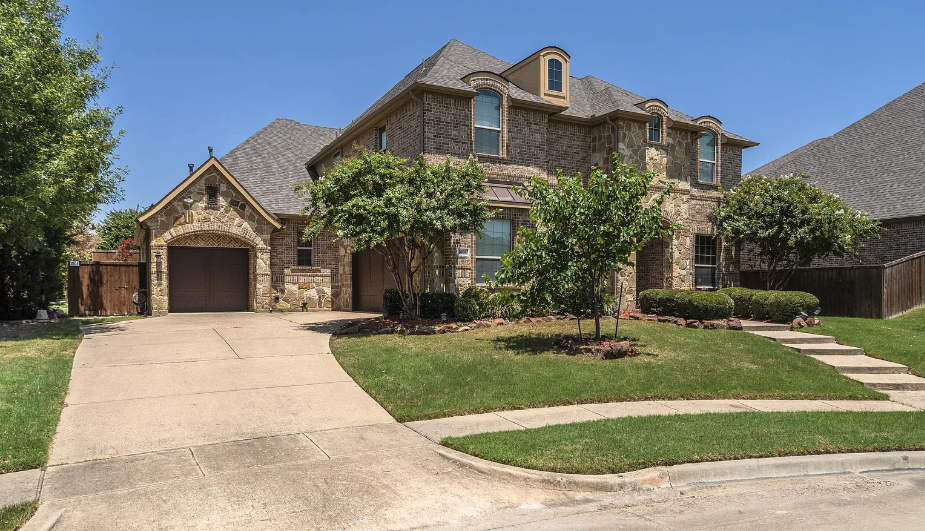 1604 Woodrose Court