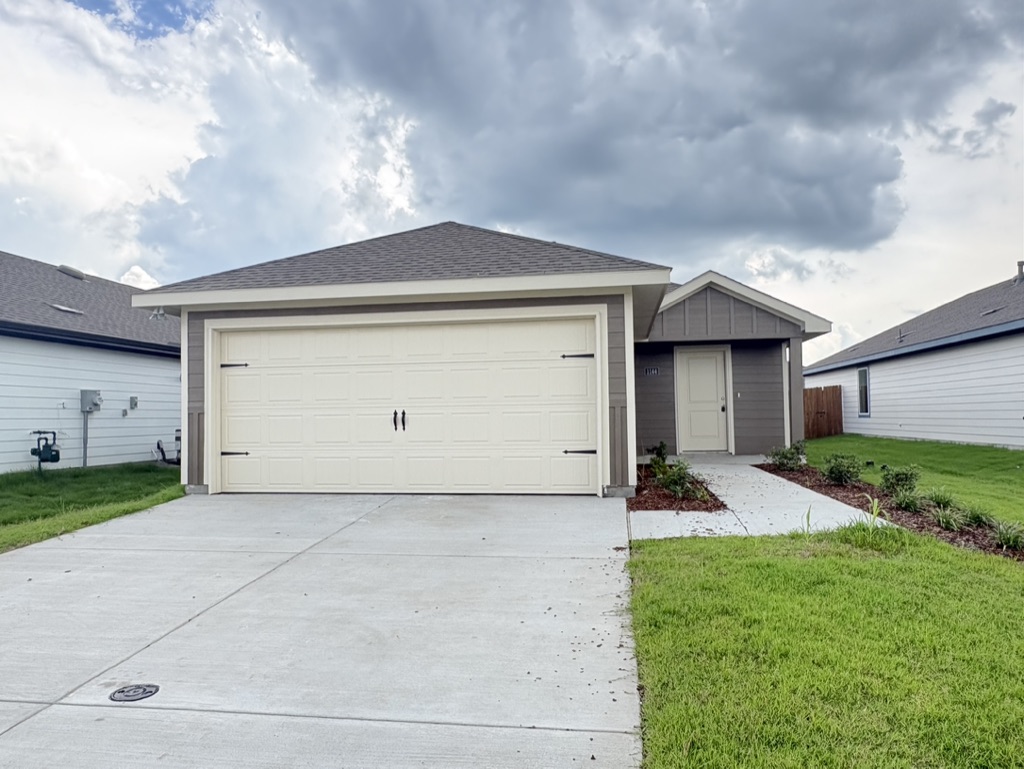 1144 Northfield Drive
