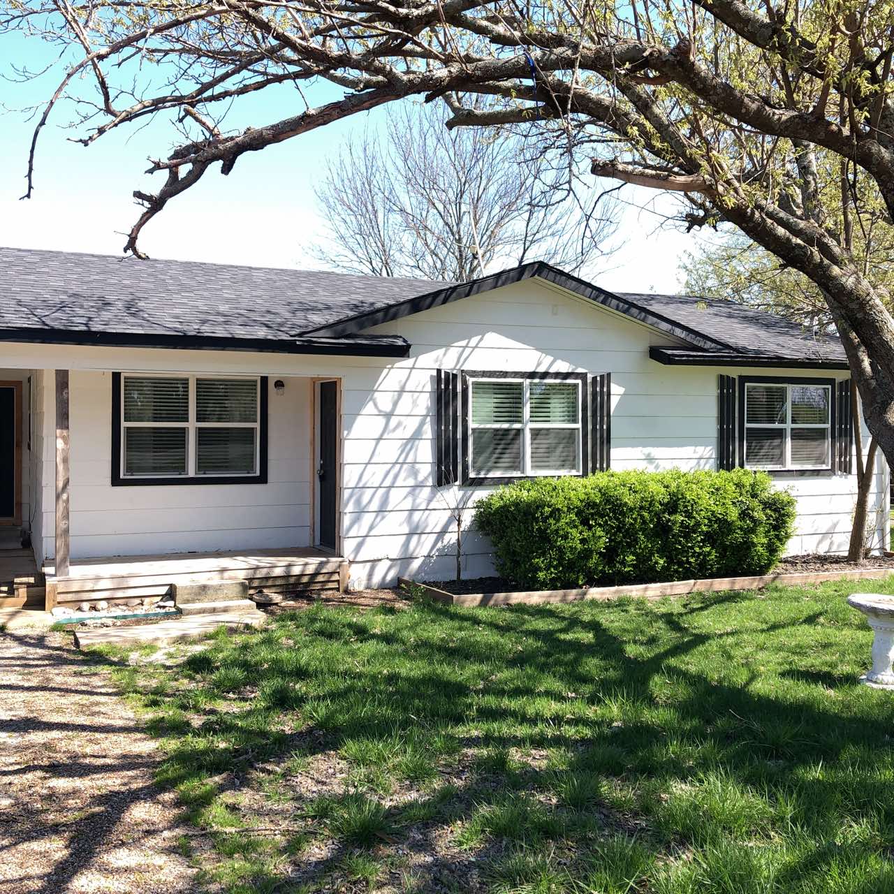 1166 N Business 78