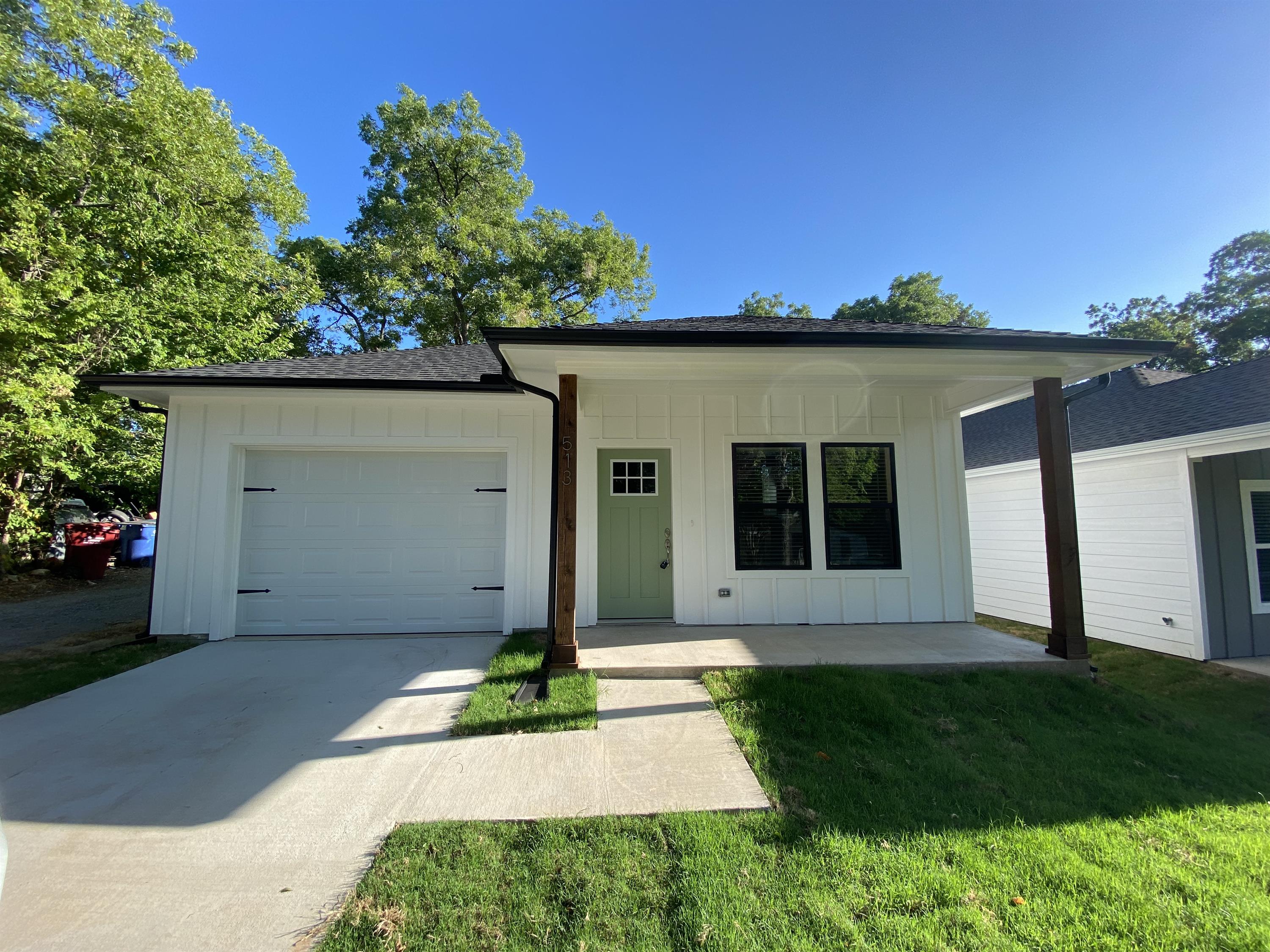 513 East Heron Street