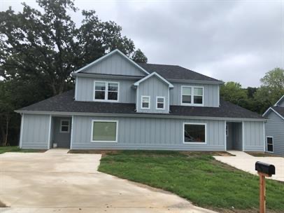 986/988 6th Avenue, Denison 75021 - 986